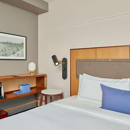 Hotel Sable At Navy Pier Chicago, Curio Collection By Hilton Exterior foto