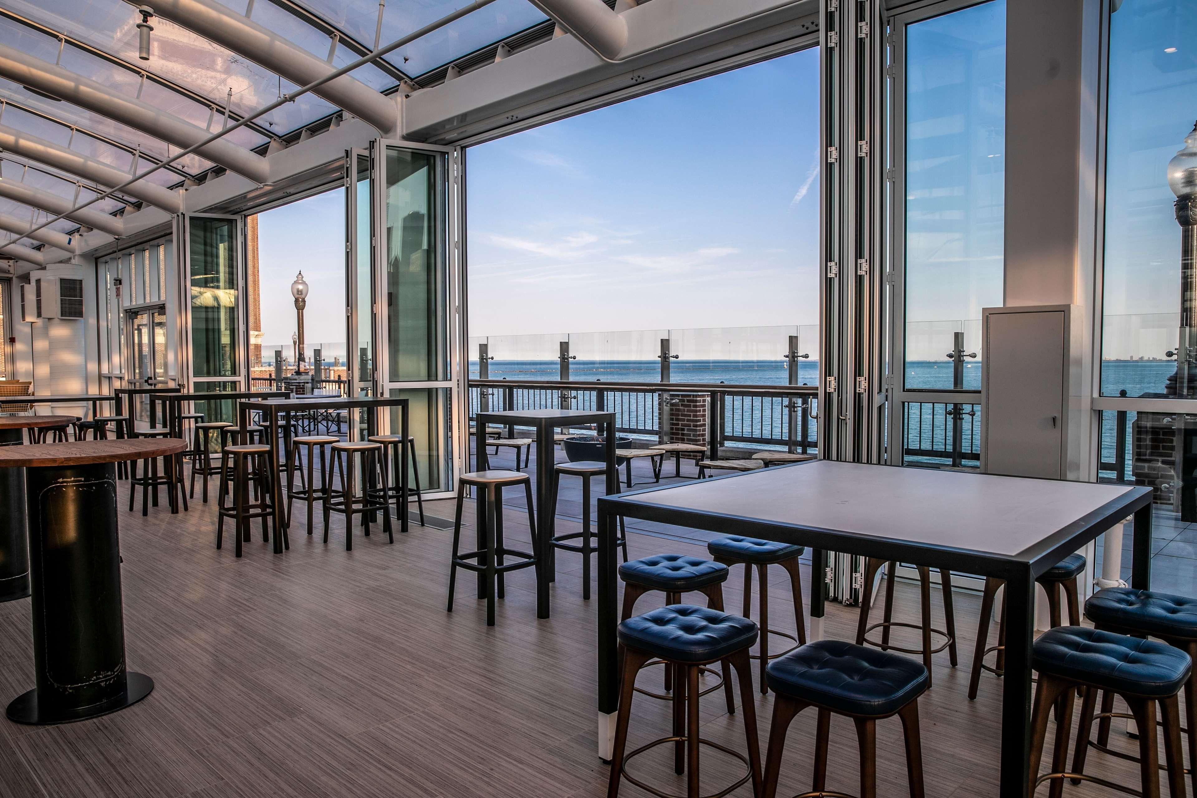 Hotel Sable At Navy Pier Chicago, Curio Collection By Hilton Exterior foto