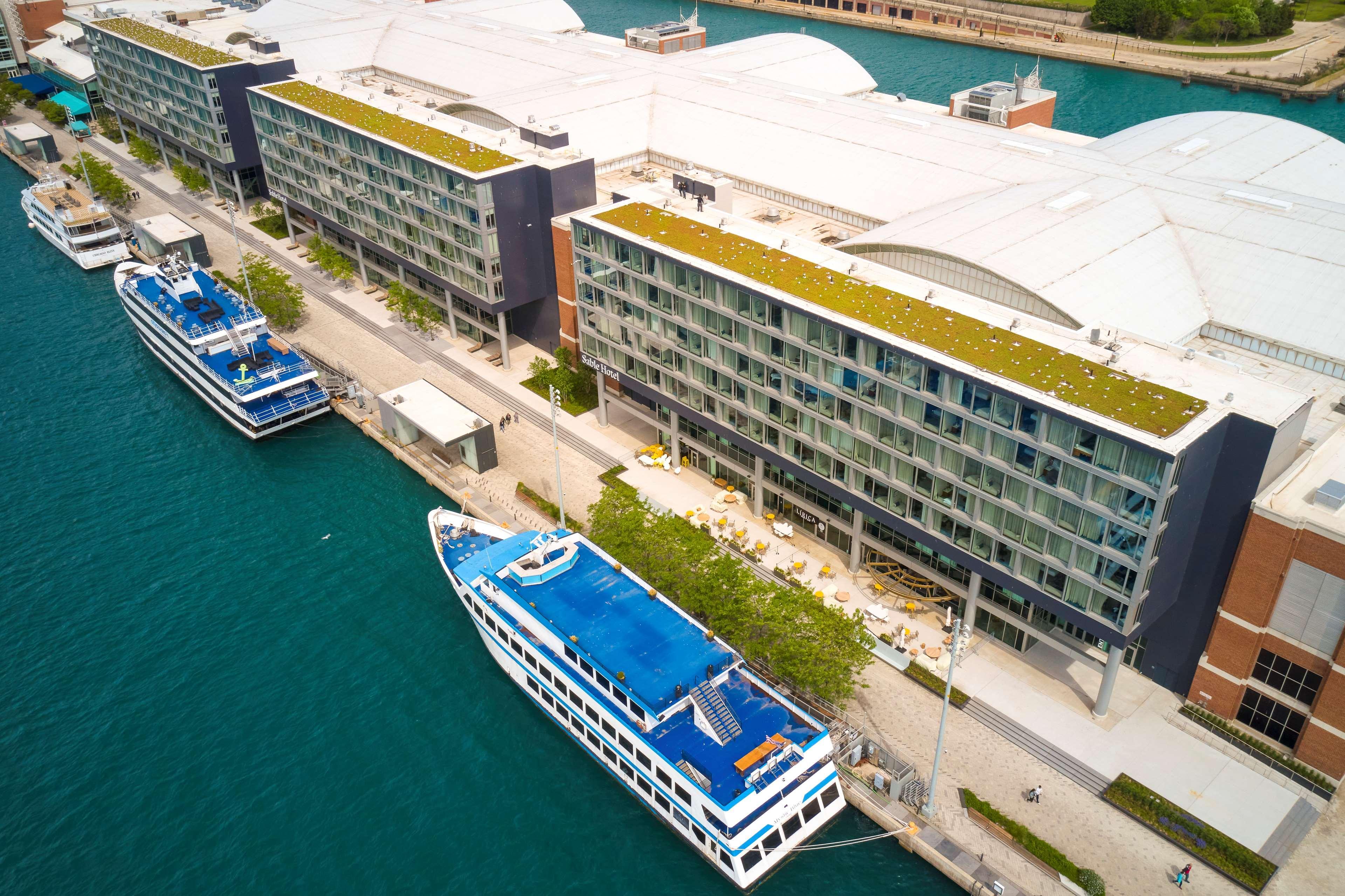 Hotel Sable At Navy Pier Chicago, Curio Collection By Hilton Exterior foto